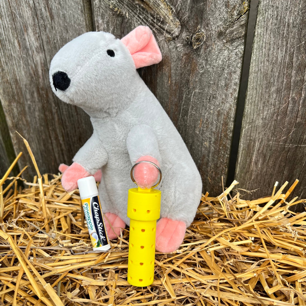 Barnt Hunt Tube Chapstick Holder/Hide